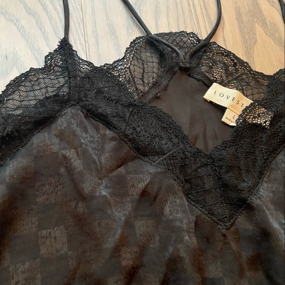 BNWOT Black satin lace trim cami - Picture 2 of 3